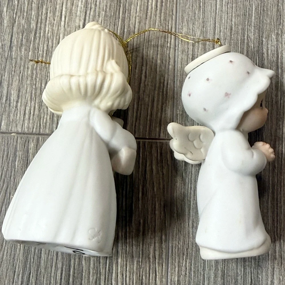 Vtg Precious Moments Old Rugged Cross & First Noel Ornaments Lot of 2 - Picture 6 of 9